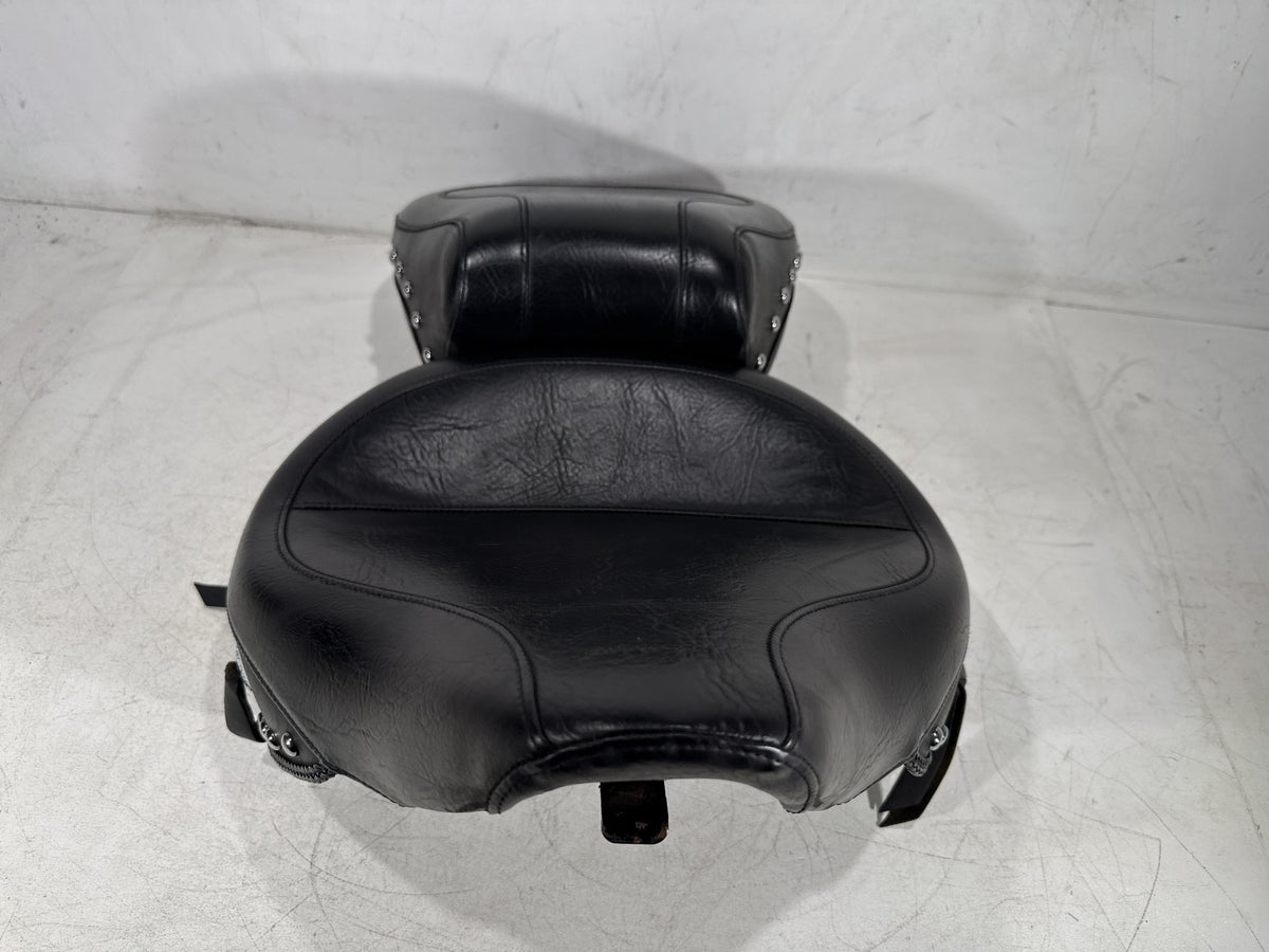 01 Harley Heritage Softail Classic Passenger Rider Driver Seat Saddle MUSTANG