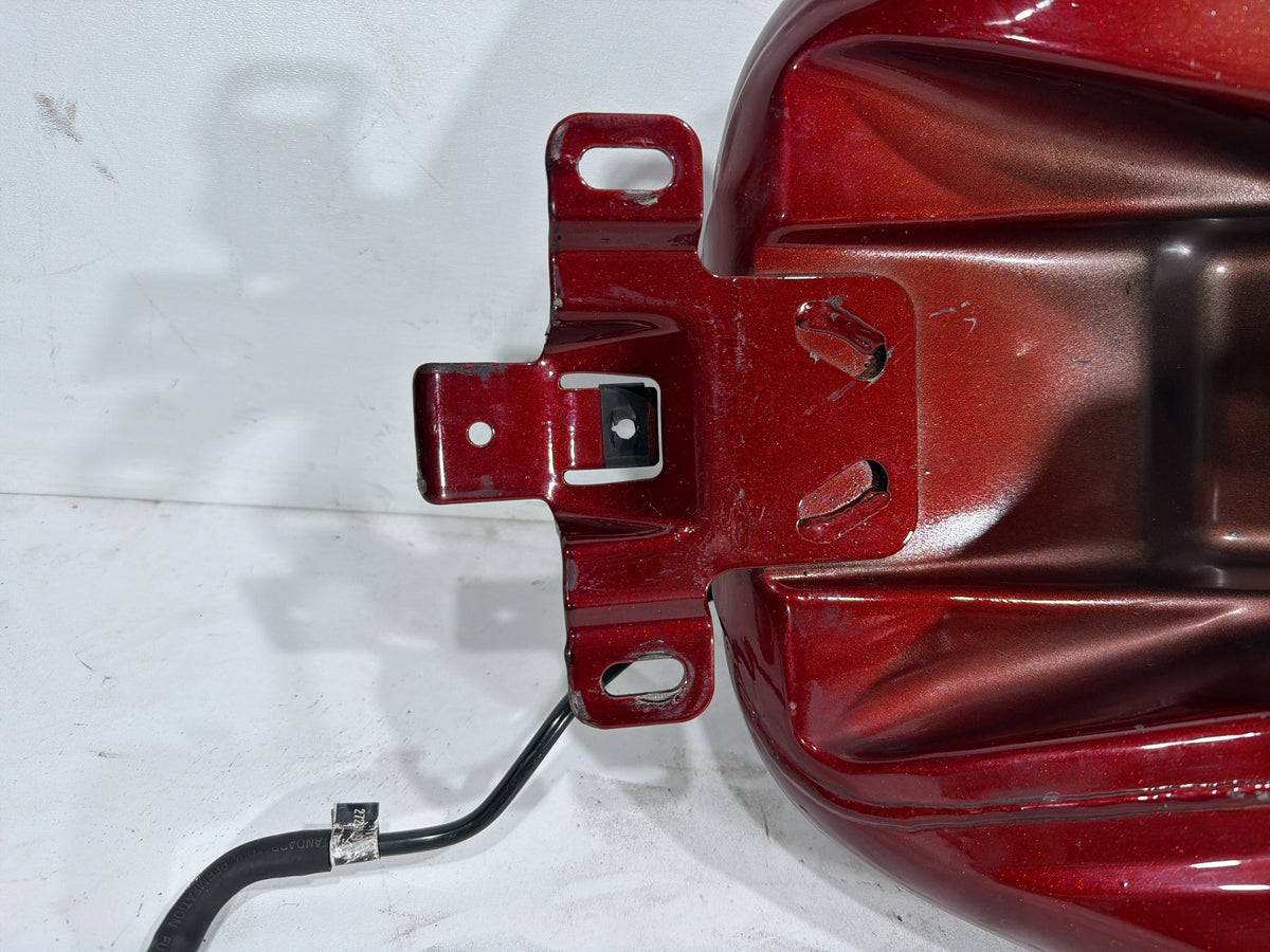 2010 Harley Electra Glide Touring Ultra OEM Fuel Gas Tank Gasoline Reservoir
