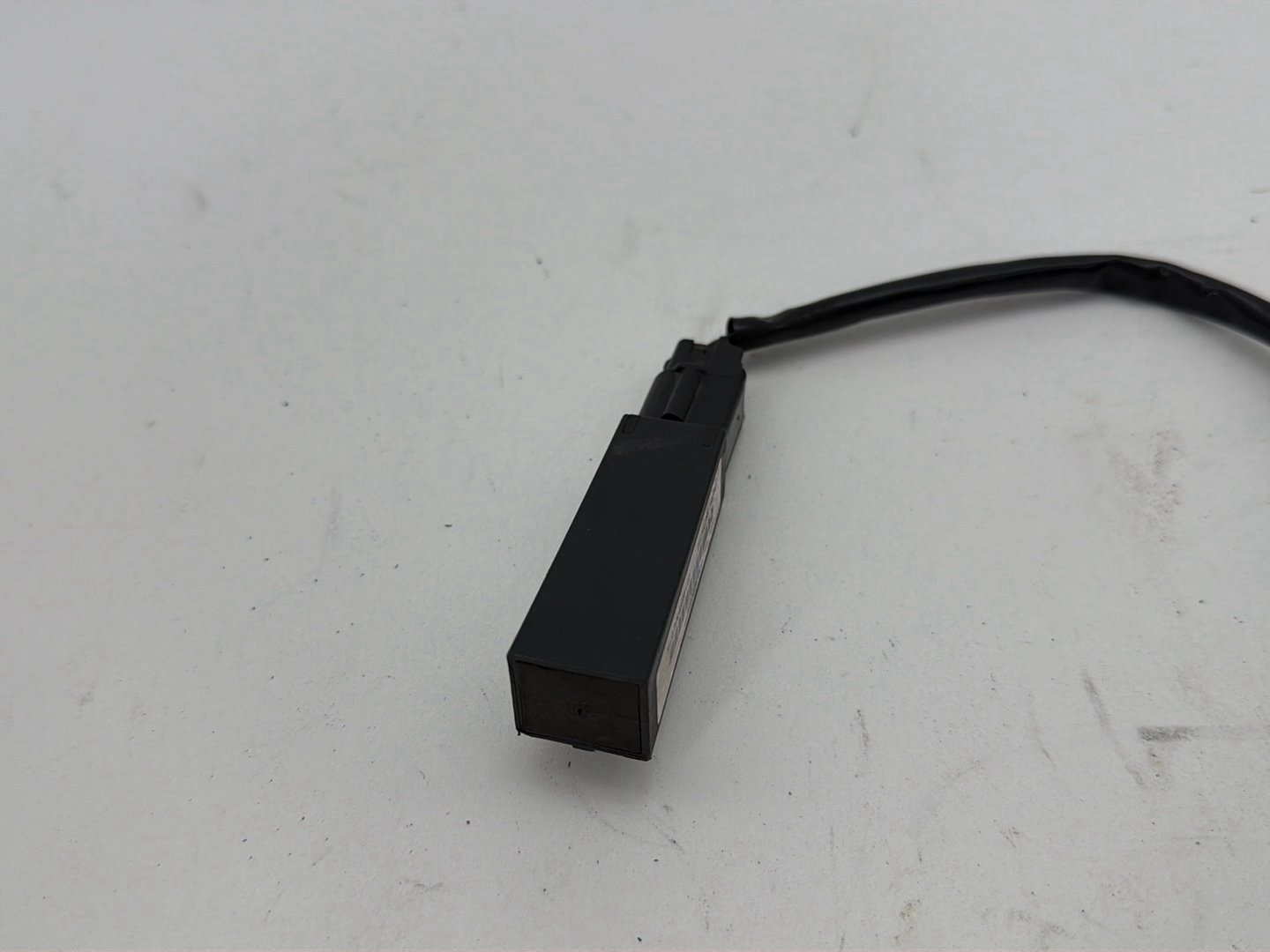 2008 Harley Dyna Fat Bob FXDF OEM Security Module Antenna Wire 68956-07