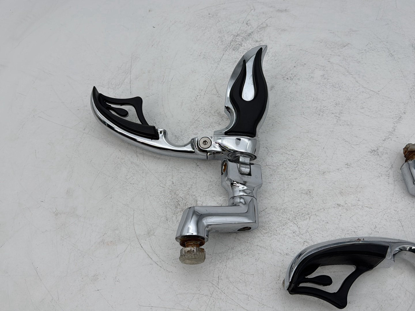 1999 - 2006 Harley-Davidson Touring Electra Glide Classic Front Right Left Highway Foot Pegs Kuryakyn