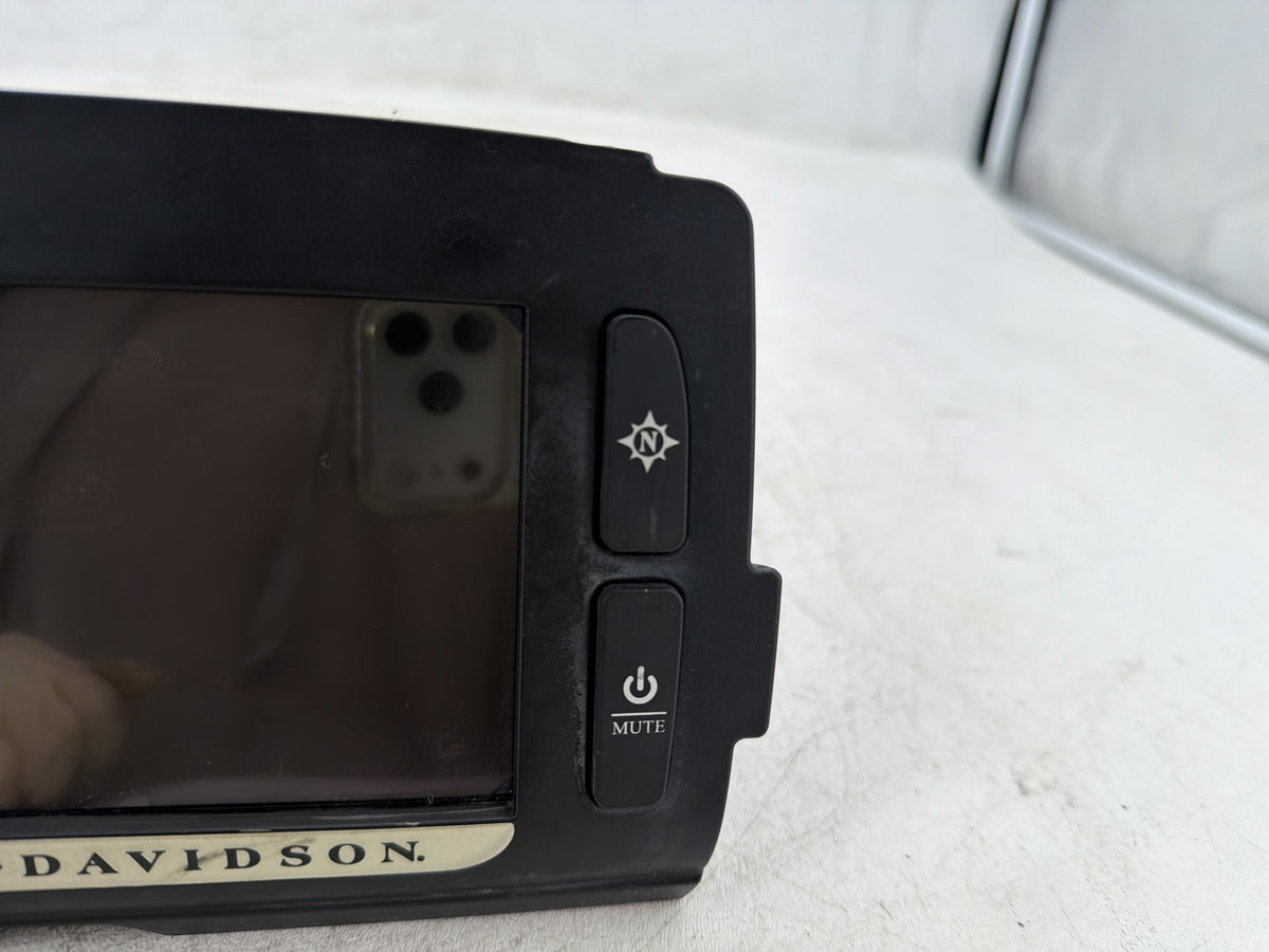 15 Harley Electra Glide Digital Media Head Radio Player Boom! Box 6.5GT CRACKED