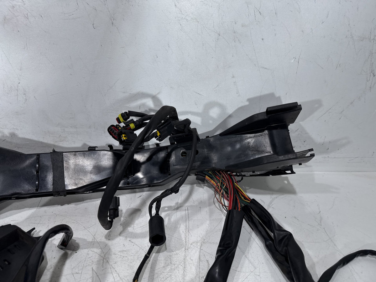 2012 Harley Electra Glide Touring Ultra OEM Main Wire Wiring Harness Loom ABS
