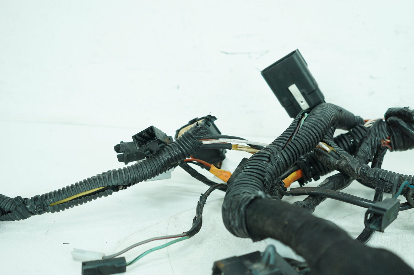 2007 - 2012 Harley-Davidson Touring Electra Glide Ultra Front Sub Wiring Harness Loom Interconnect 70232-10