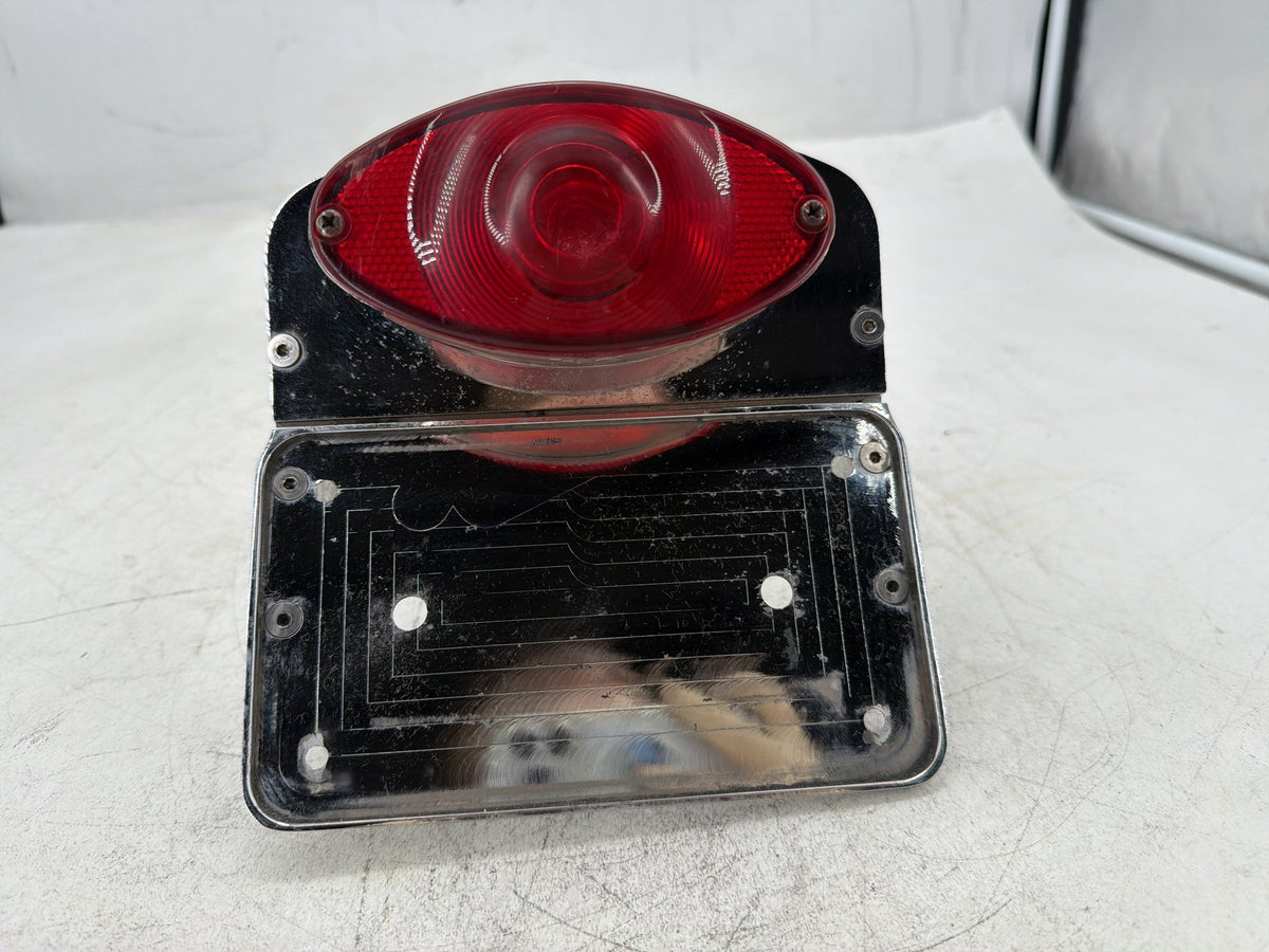 2002 Harley Dyna Wide Glide OEM Rear Brake Taillight Tail Lamp w/ License Plate