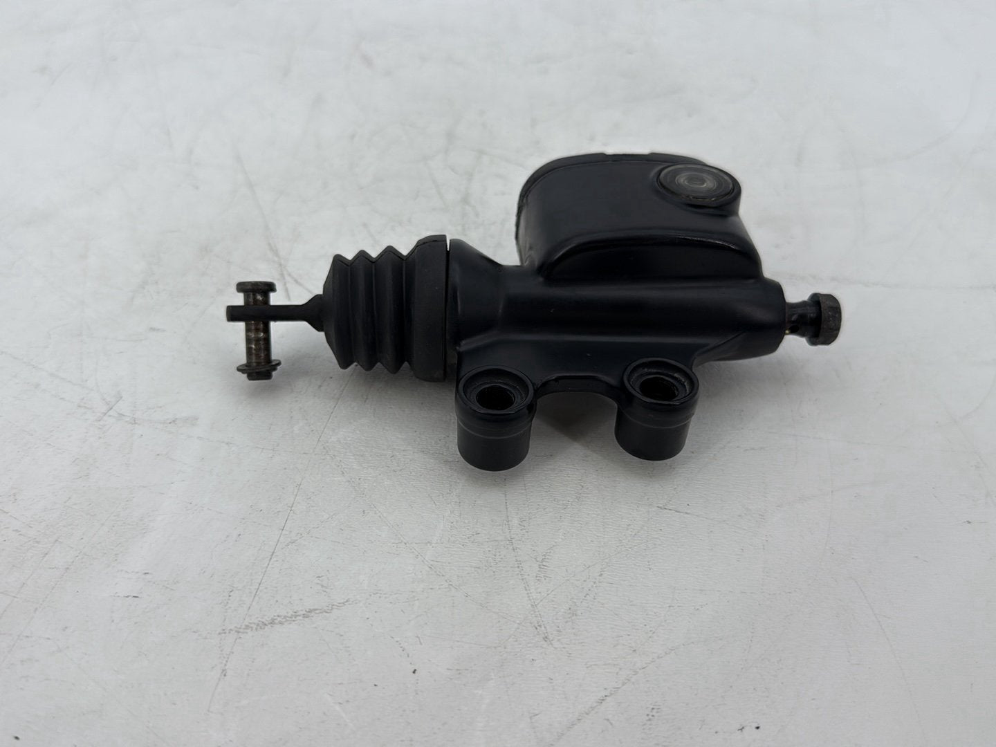 2008 Harley Touring FLHTCU Electra Glide Ultra OEM Rear Brake Master Cylinder Reservoir