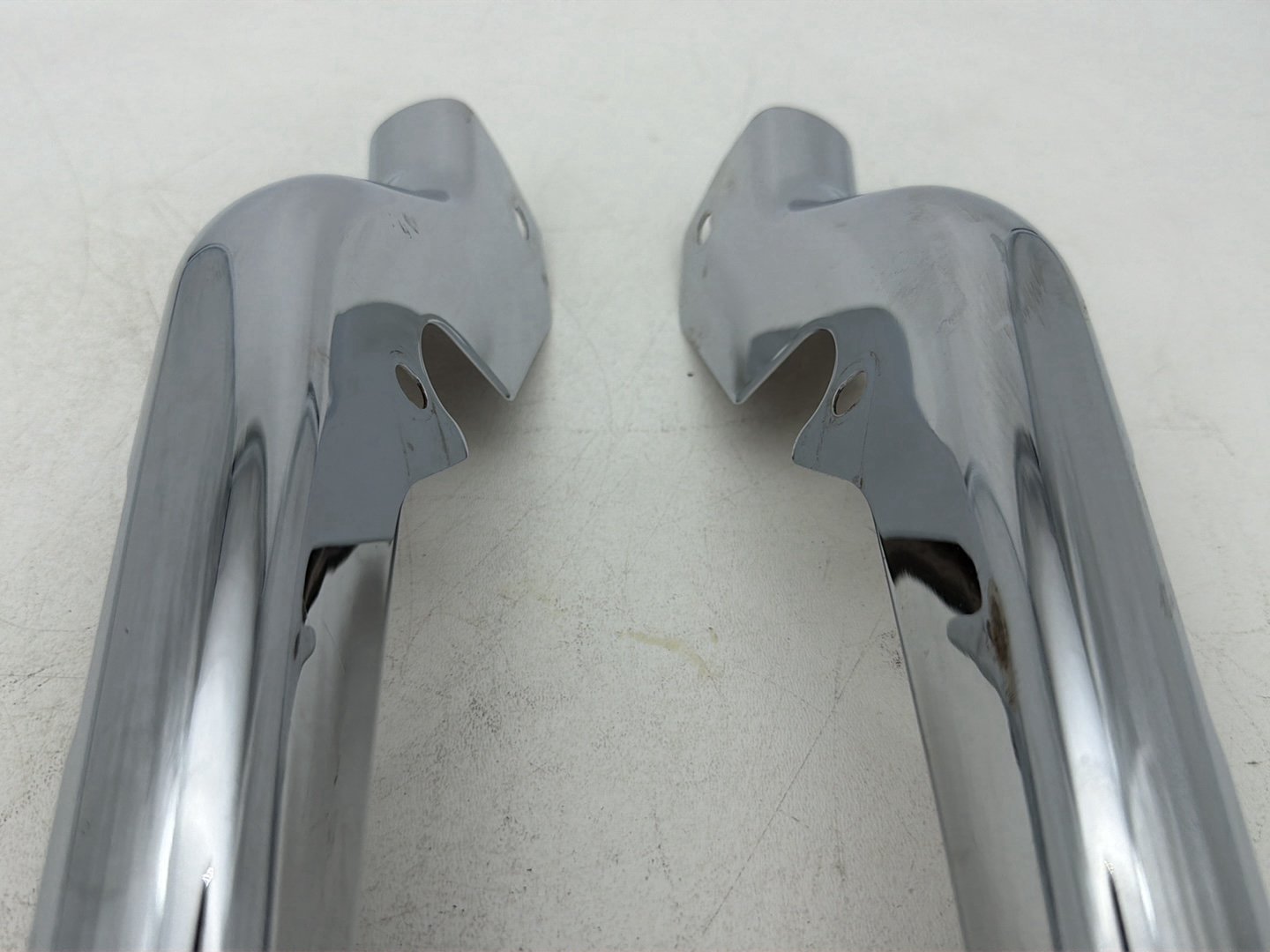 2007 - 2012 Harley-Davidson Touring Street Glide Rear Left Right Fender Struts Bracket