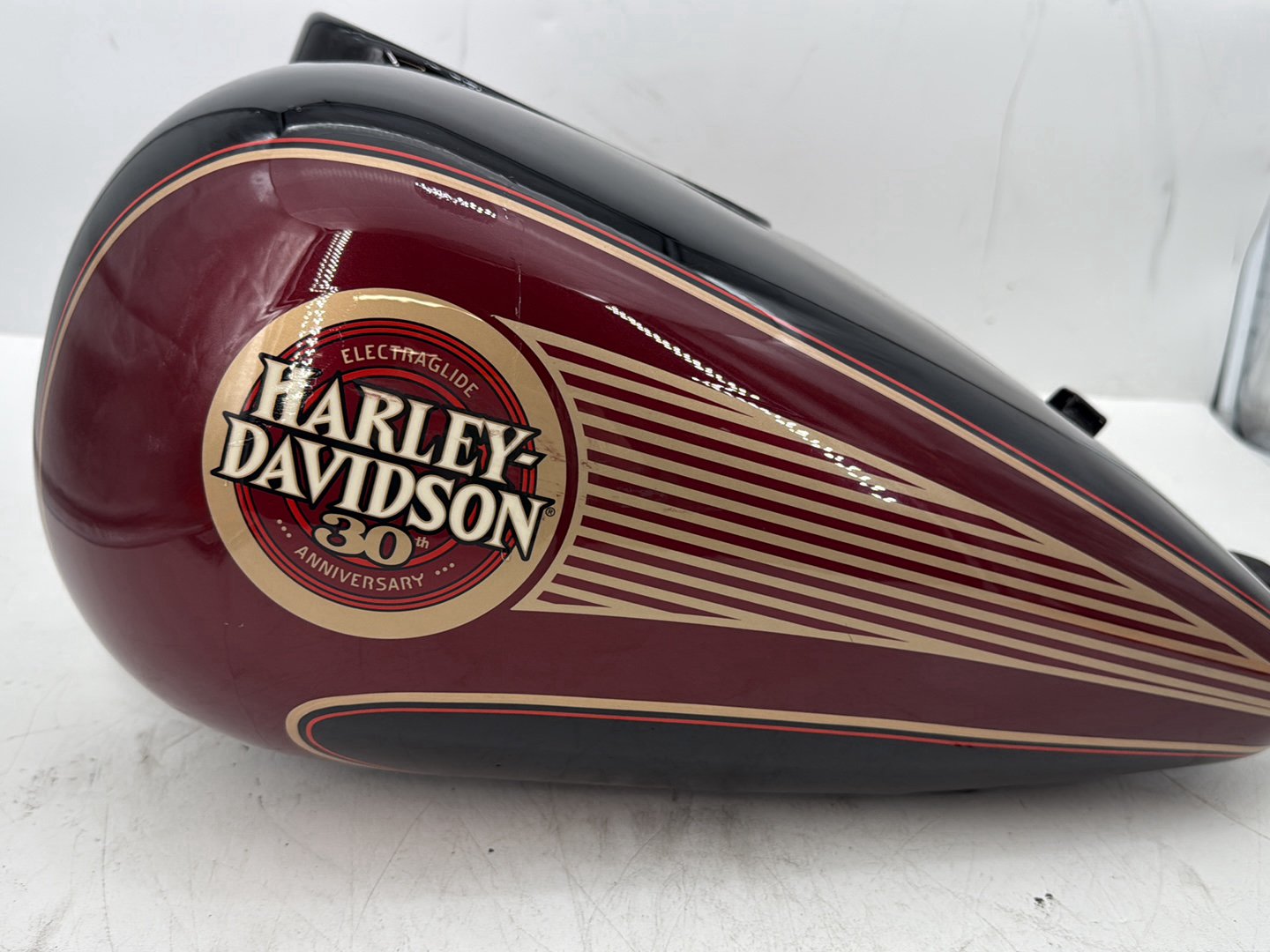 1995 Harley Touring FLHTCI Electra Glide Classic OEM Fuel Gas Tank Gasoline Reservoir