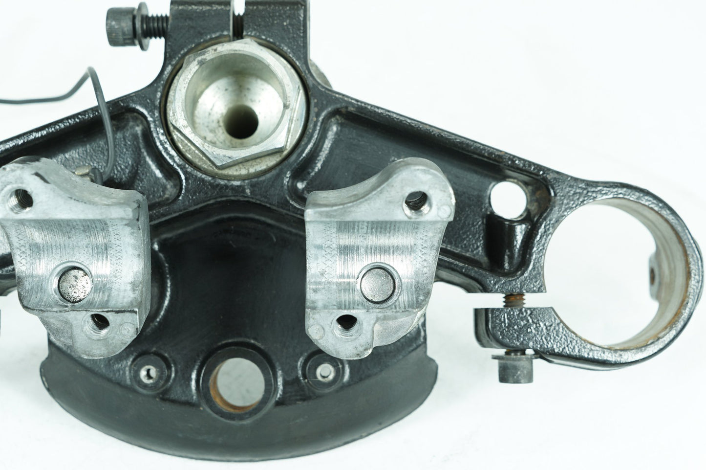 2008 - 2016 Harley-Davidson Touring Electra Glide Ultra Front Fork Upper Triple Tree Clamps 45900024
