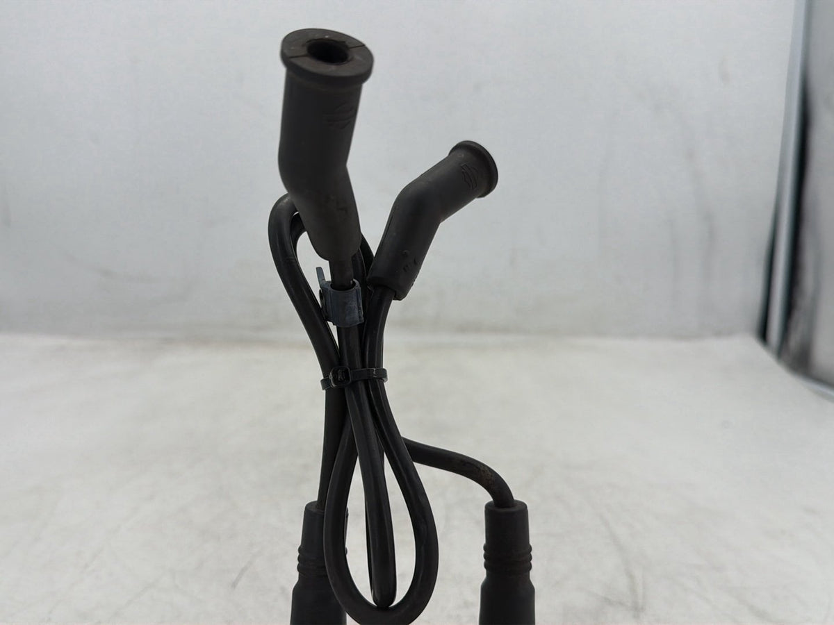 2006 Harley Electra Glide Touring Ultra FLHTCUI OEM Ignition Coil Spark Plugs Cable