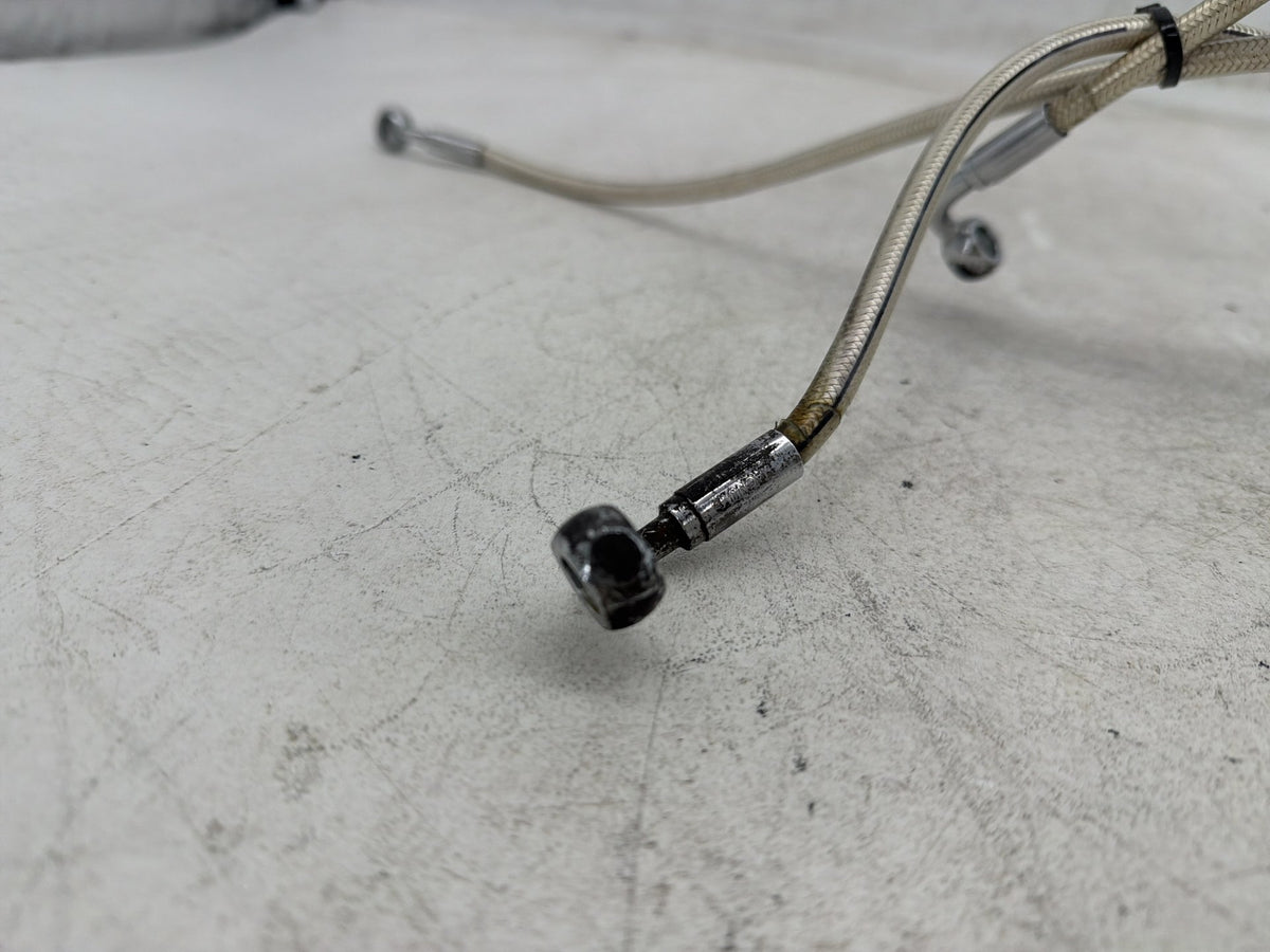 2010 Harley Electra Glide Touring Ultra OEM Front Brake Hose Line Pipe NON-abs