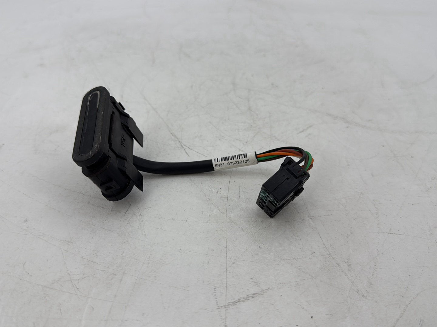 2008 Harley Touring FLHTCU Electra Glide Ultra OEM Dash Indicator Lamp Wire Plug In