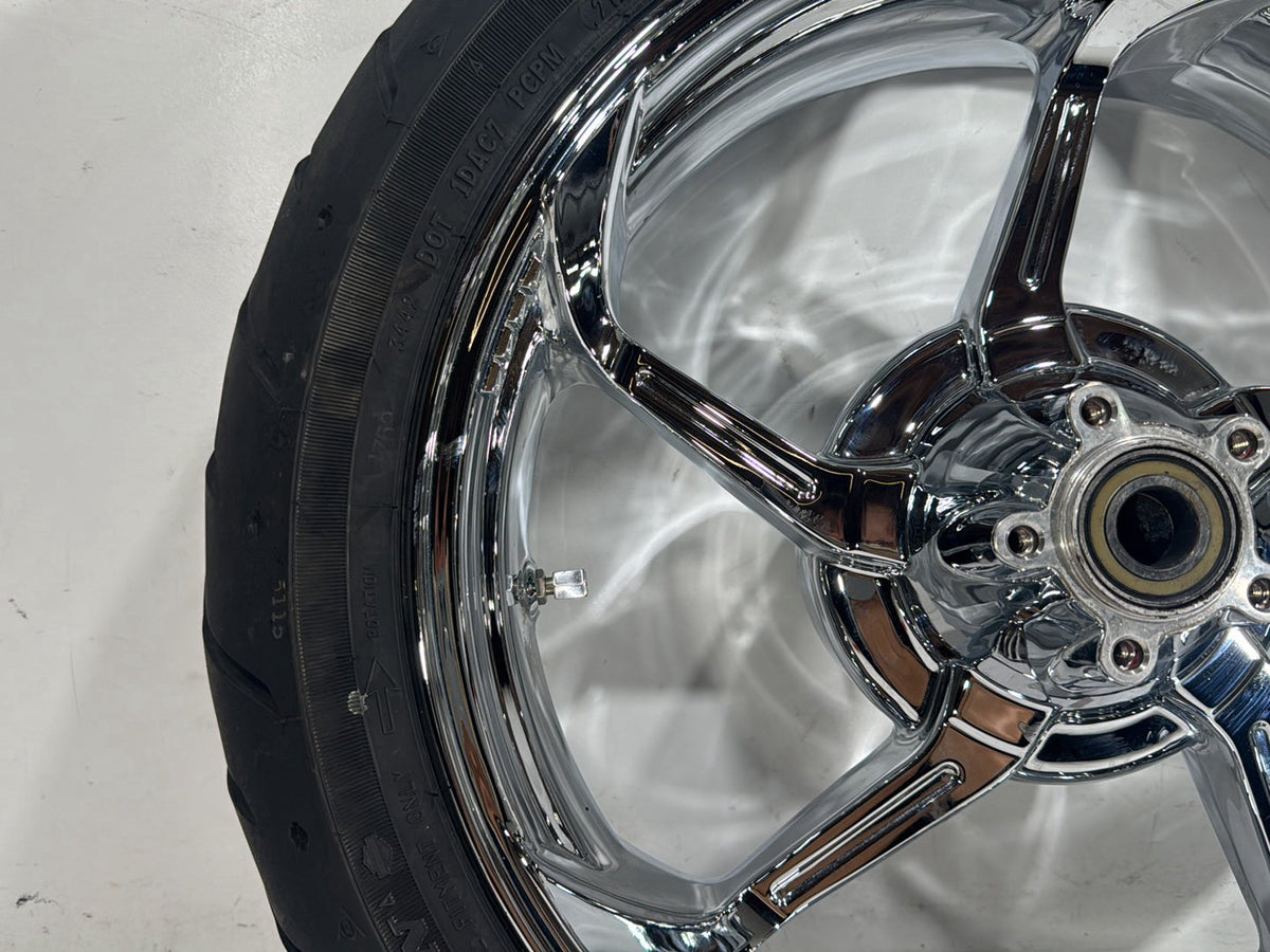 2014 Harley Street Glide Touring FLHXS Rear Wheel Rim Tire Agitator Chrome 18"