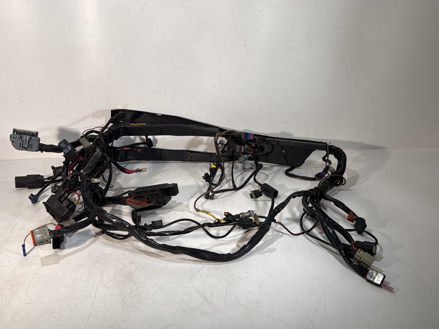 2007 - 2012 Harley-Davidson Touring Street Glide Main Wire Wiring Harness Loom 70985-07