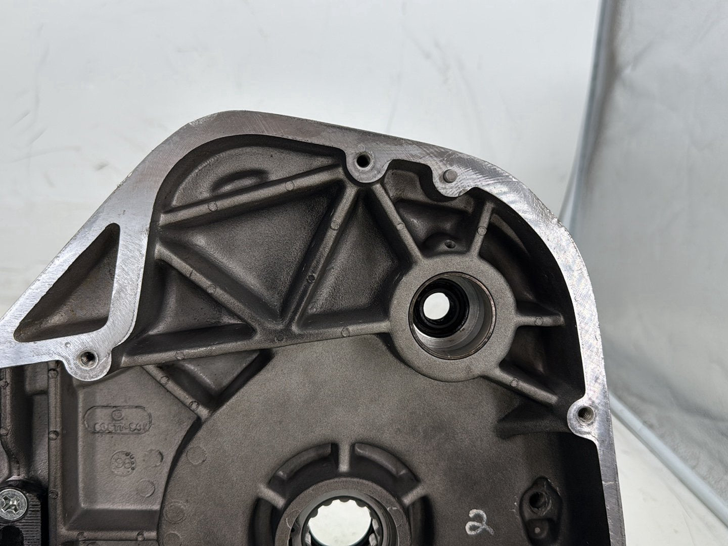 1998 Harley Touring FLHTCUI Electra Glide Ultra OEM Inner Primary Clutch Cover