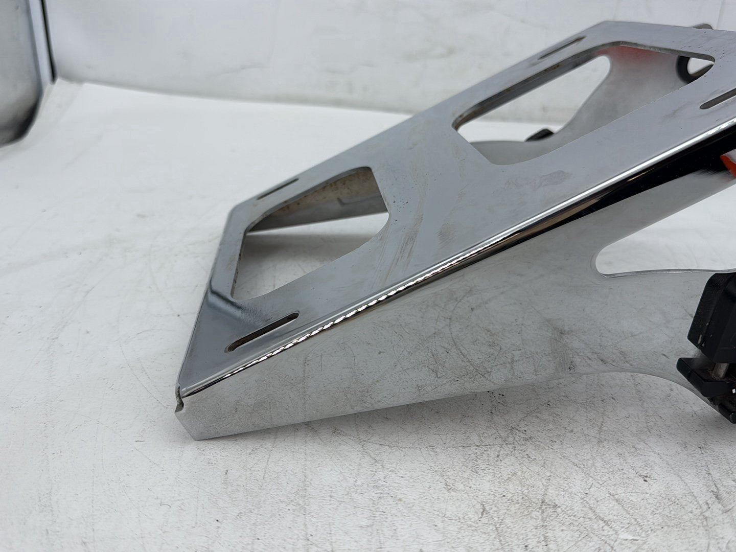 18 Harley Electra Glide Touring Ultra FLHTCU OEM Rear Tour Pak Lid Luggage Rack