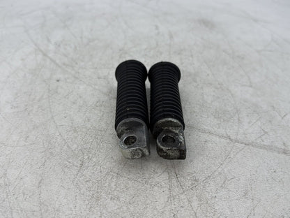 2013 Harley Heritage Softail Classic FLSTC OEM Left & Right Step Foot Rest Pegs