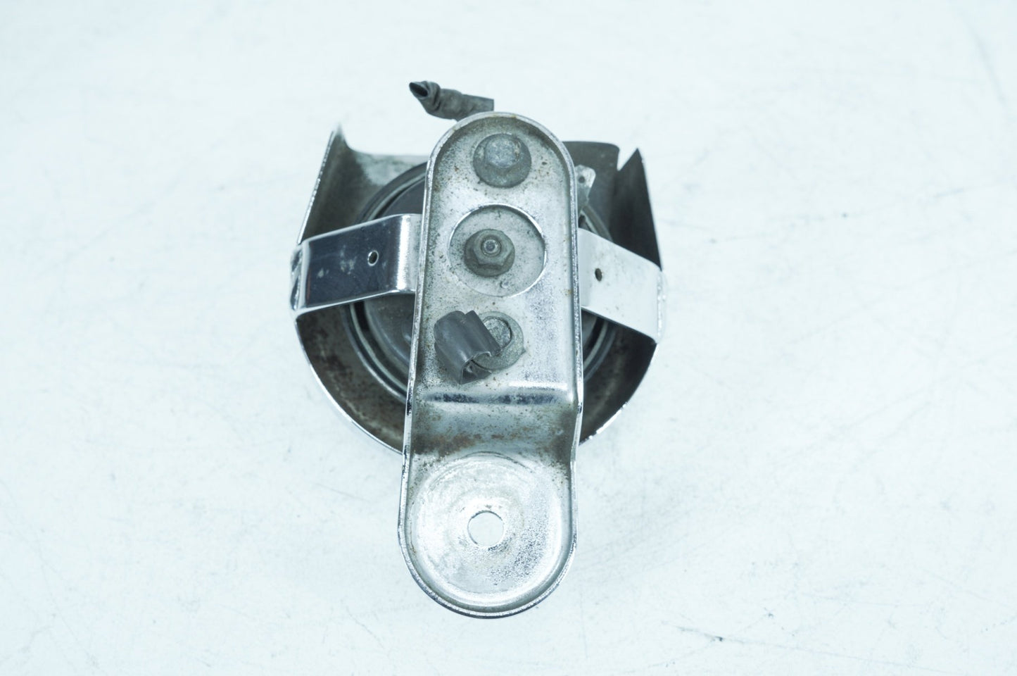 2001 Harley Dyna FXDXT Super Glide T-Sport OEM Horn Signal Klaxon Chrome Cover