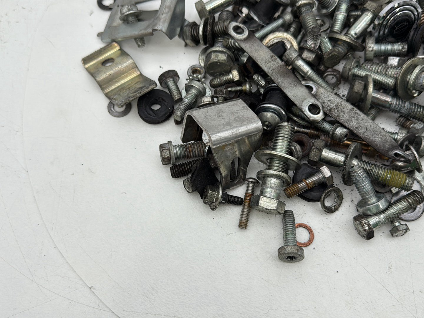 2005 Harley Touring FLHRCI Road King Classic OEM Hardware Bolts Nuts & Brackets