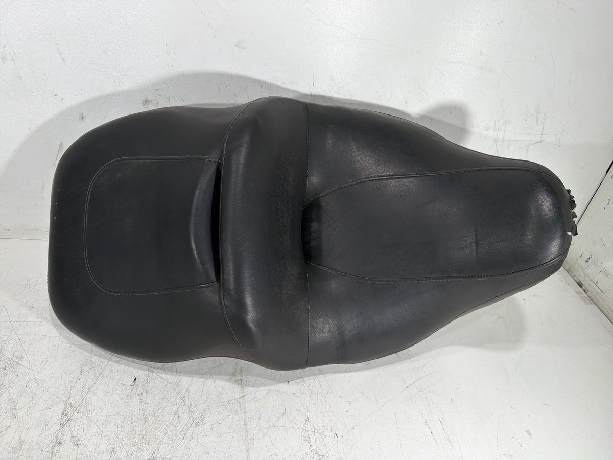 2010 Harley Electra Glide Touring Ultra OEM Passenger Rider Driver Seat Saddle