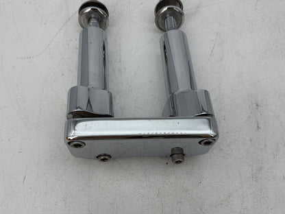 2006 Harley Dyna FXDWGI Wide Glide OEM Front Handlebar Riser Top Clamp Chrome