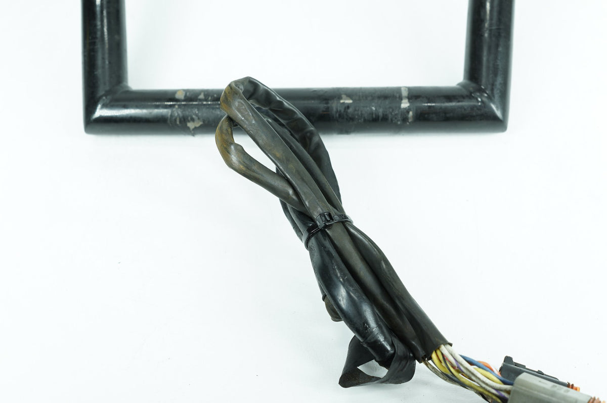 2004 - 2013 Harley-Davidson Sportster Base 883 Handlebars Left Right Switches Controls  	71682-06A
