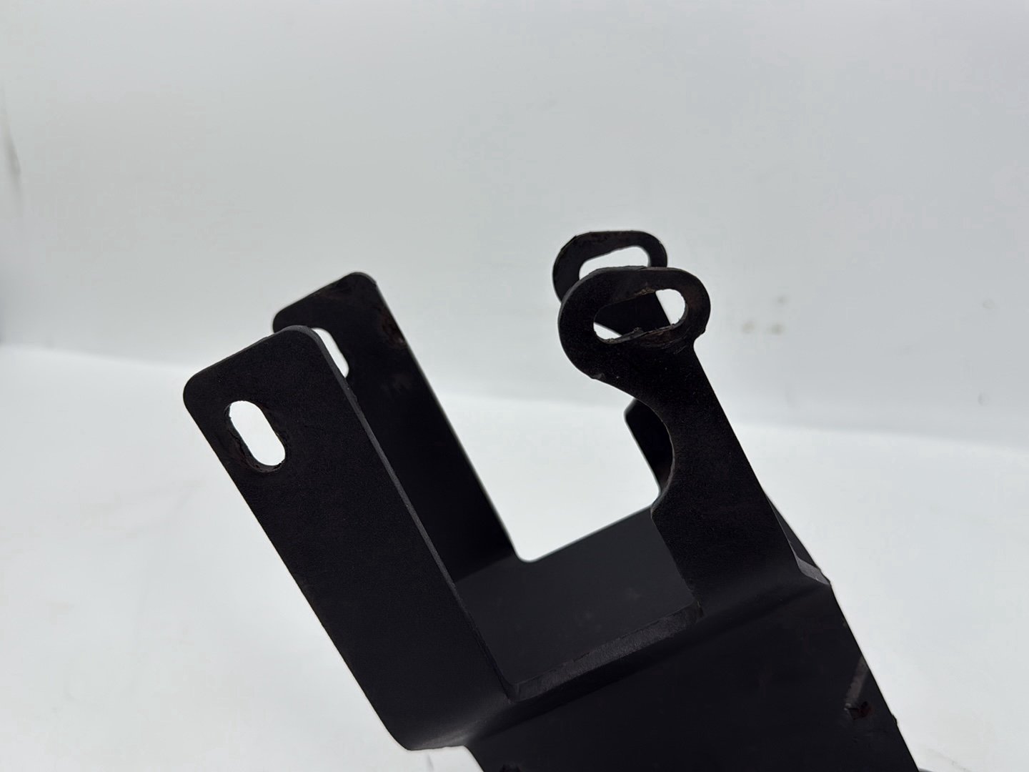 2019 - 2023 Harley-Davidson Touring Road King Special Inner Fairing Mount Support Bracket 47200266