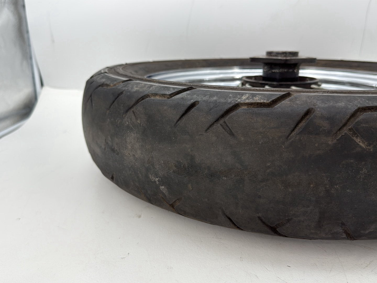 1993 Harley Sportster XLH883H Hugger 883 OEM Rear Wheel Rim Tire Spoked