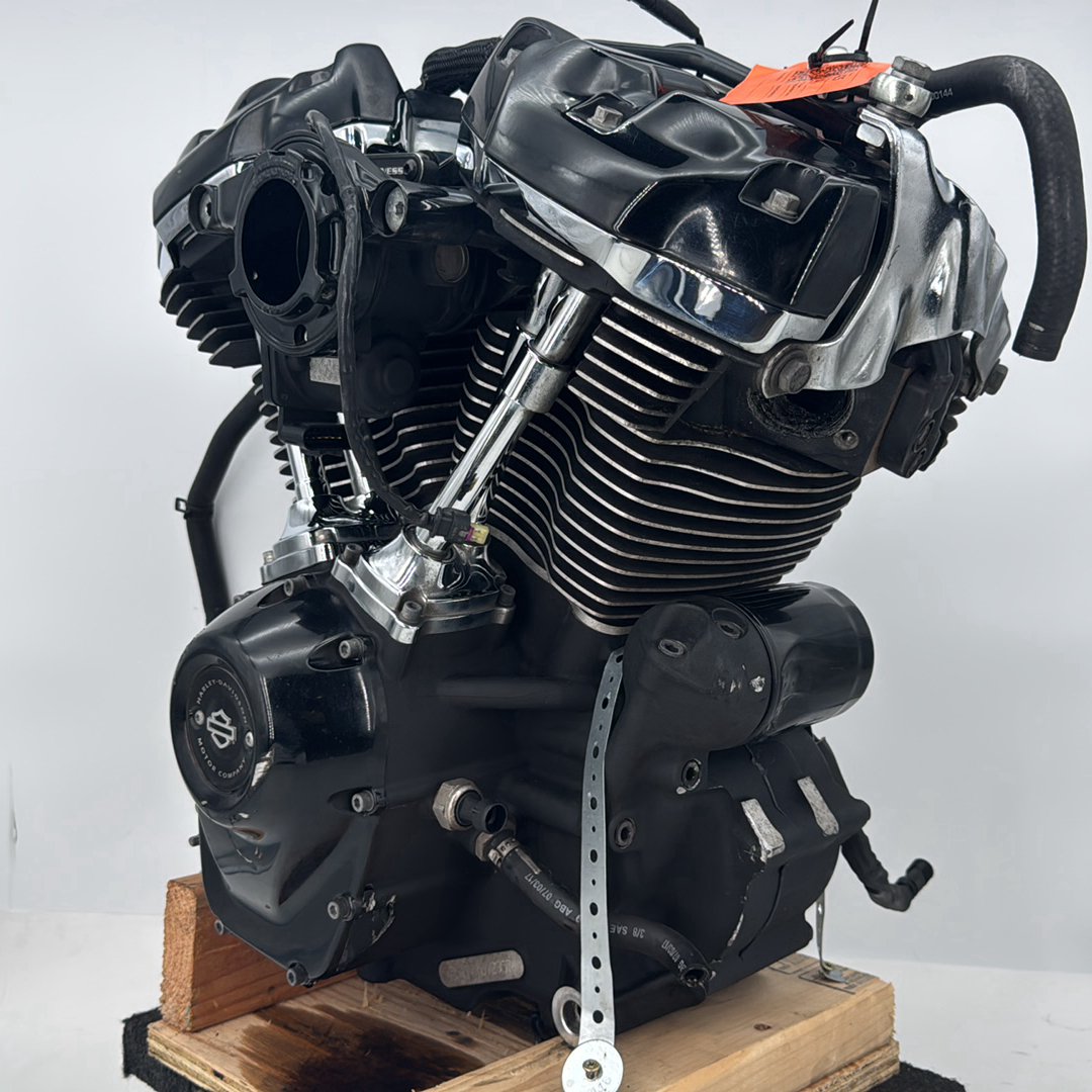 2019 - 2023 Harley-Davidson Touring Road King Special EFI Milwaukee M8 107 Engine Motor 16200371