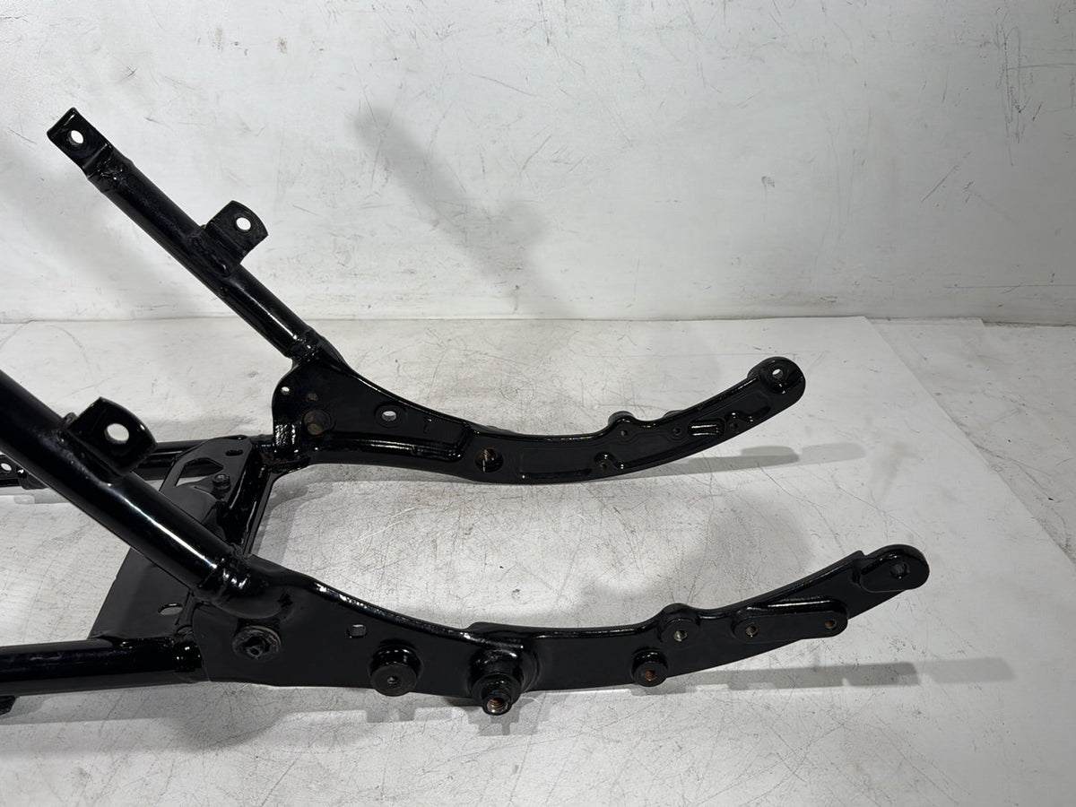 11 Harley Road Glide Touring FLTRX OEM Rear Back Sub Frame Rail Bar 48079-09BHP