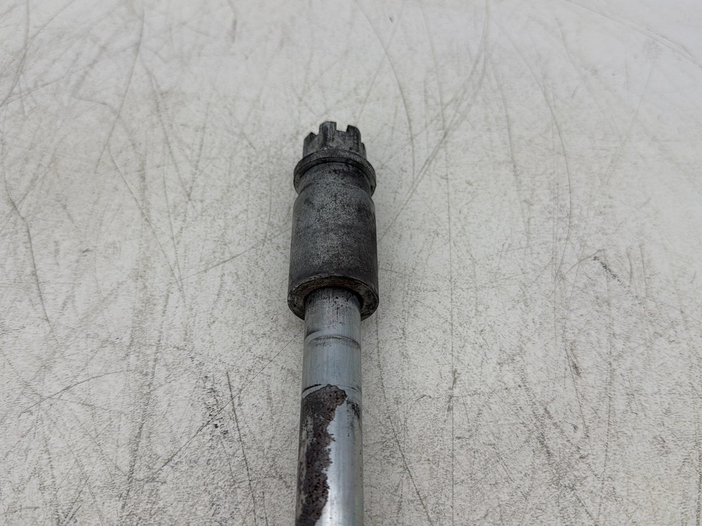 2004 Harley Dyna Super Glide FXDI OEM Rear Wheel Axle Bolt Shaft