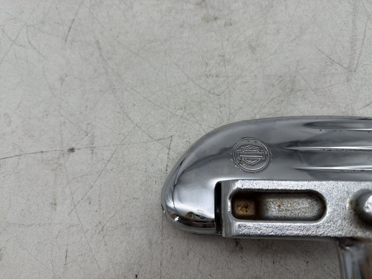 2004 Harley Electra Glide CVO Screamin Eagle OEM Left 1 Footboard Mount Bracket