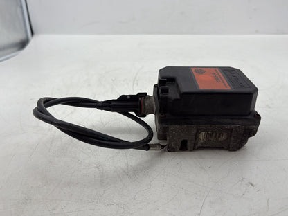 2007 Harley Touring FLHTCU Electra Glide Ultra OEM Cruise Control Actuator 70955-04