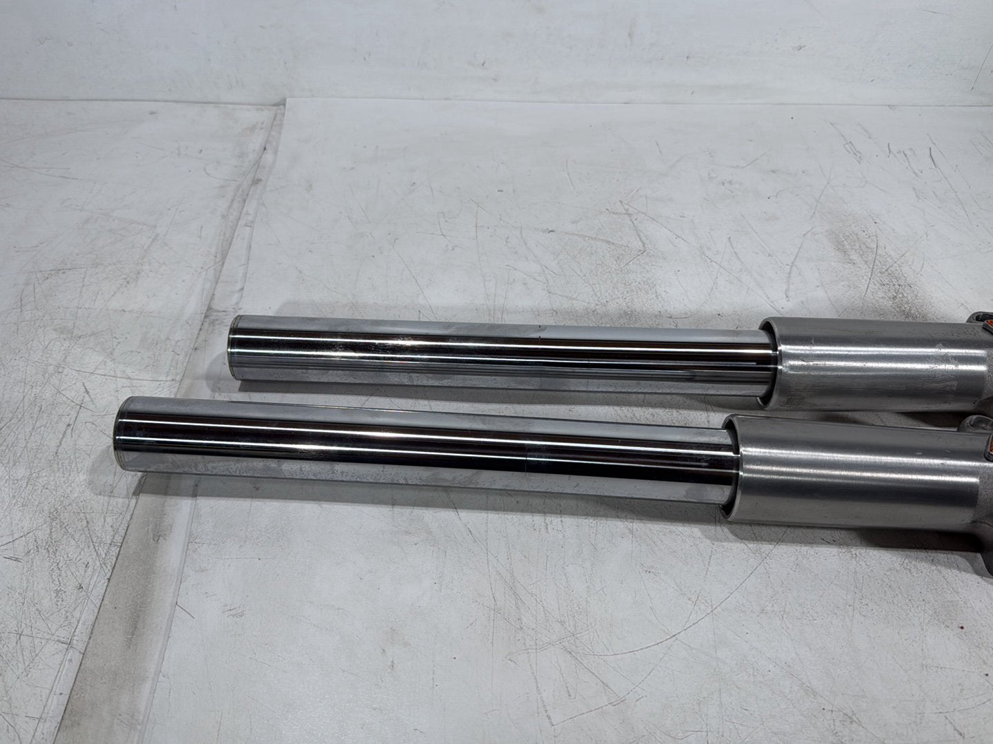 2015 Harley Road Glide Touring FLTRXS OEM Front Left & Right Fork Legs Sliders