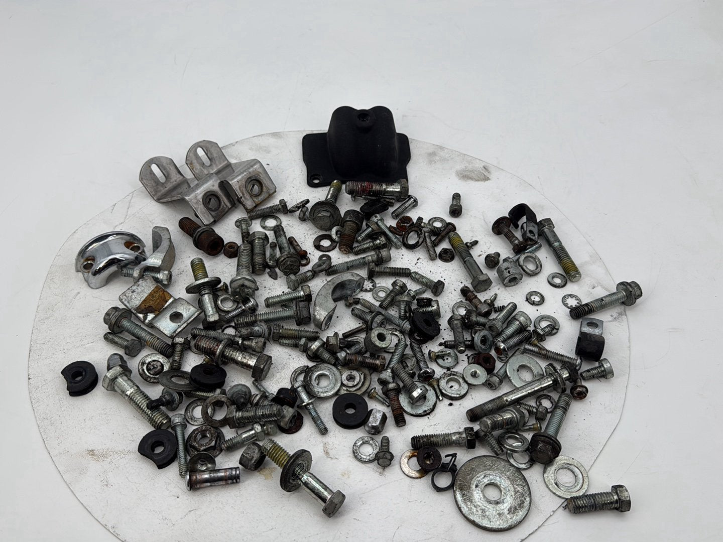 1999 - 2006 Harley-Davidson Touring Road King Custom Hardware Bolts Nuts & Brackets