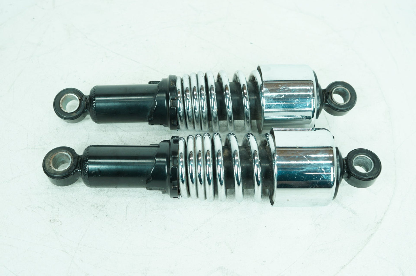 2007 - 2013 Harley-Davidson Sportster Low Rear Left Right Shock Absorbers 54568-04