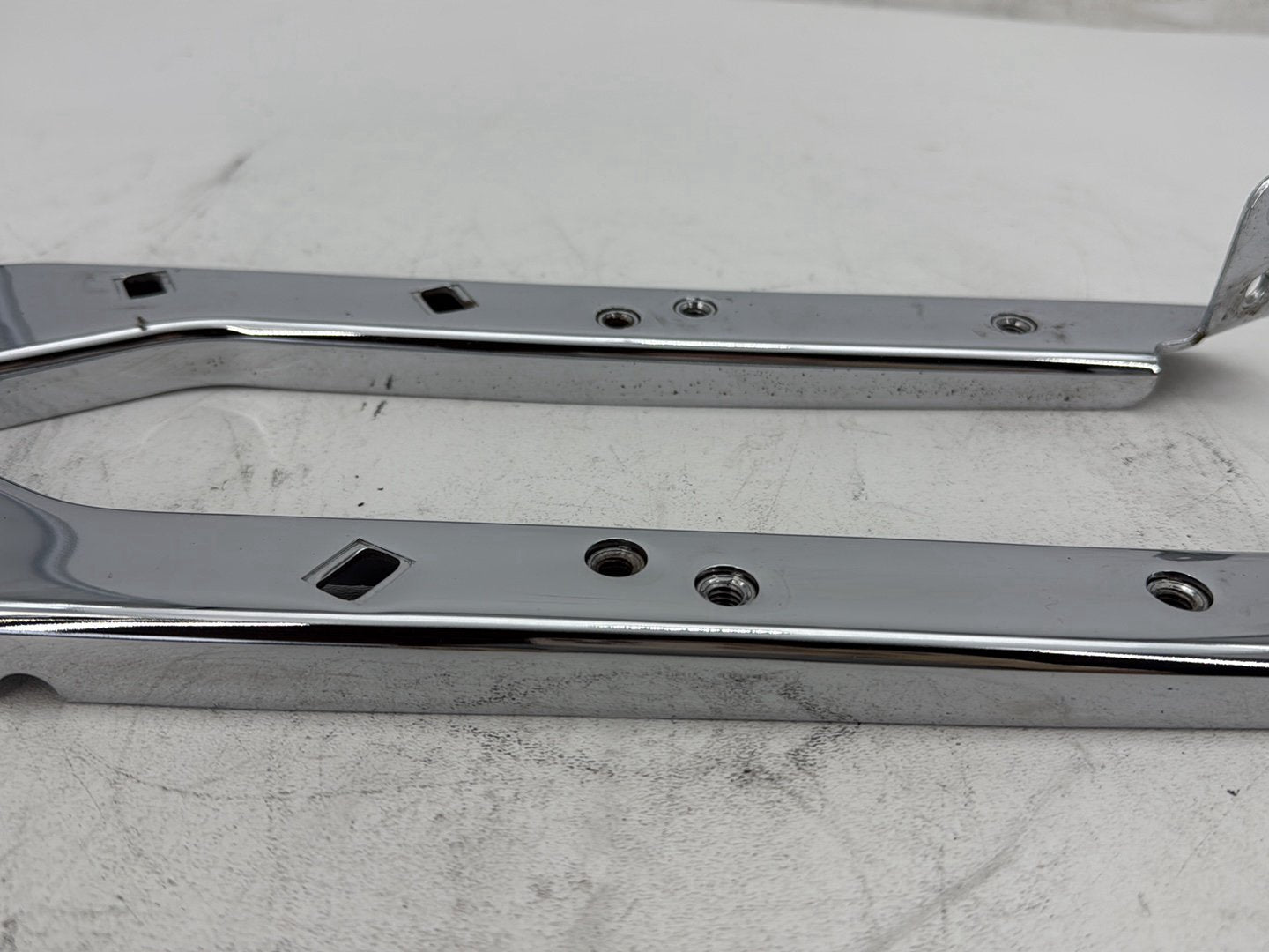 2003 Harley Electra Glide Touring Ultra FLHTCUI OEM Left Right Saddlebag Fender Struts Brackets