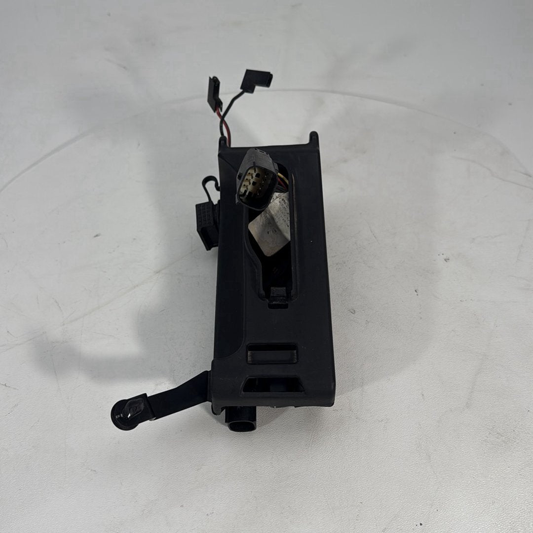 2020 Harley Softail FLHCS Heritage Classic 114 OEM Electrical Box Cover Wiring Panel