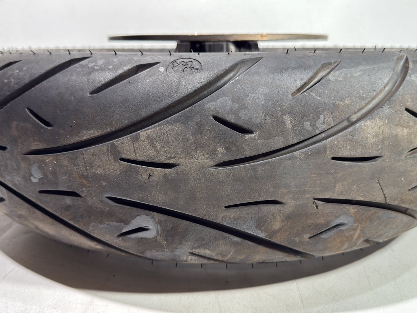 2019 - 2023 Harley-Davidson Touring Road King Special Rear Wheel Rim Tire 40900484A