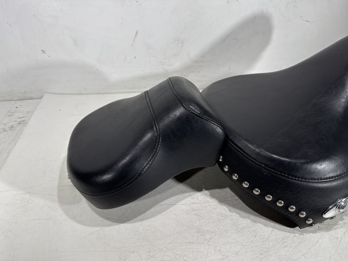 04 Harley Heritage Softail Classic FLSTCI OEM Passenger Rider Driver Seat Saddle