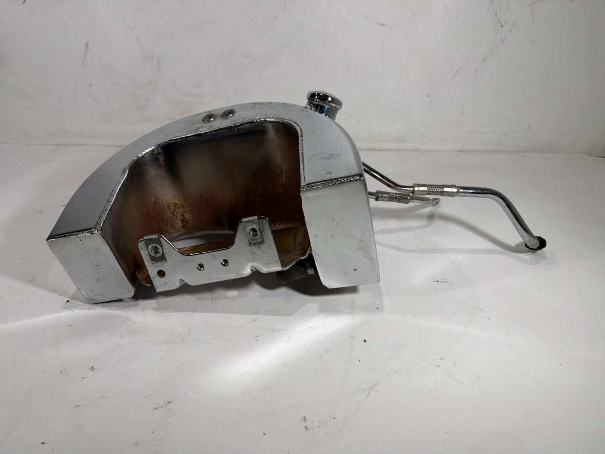 01 Harley Softail Deuce FXSTD OEM Oil Tank Reservoir Bottle Canister & Dipstick