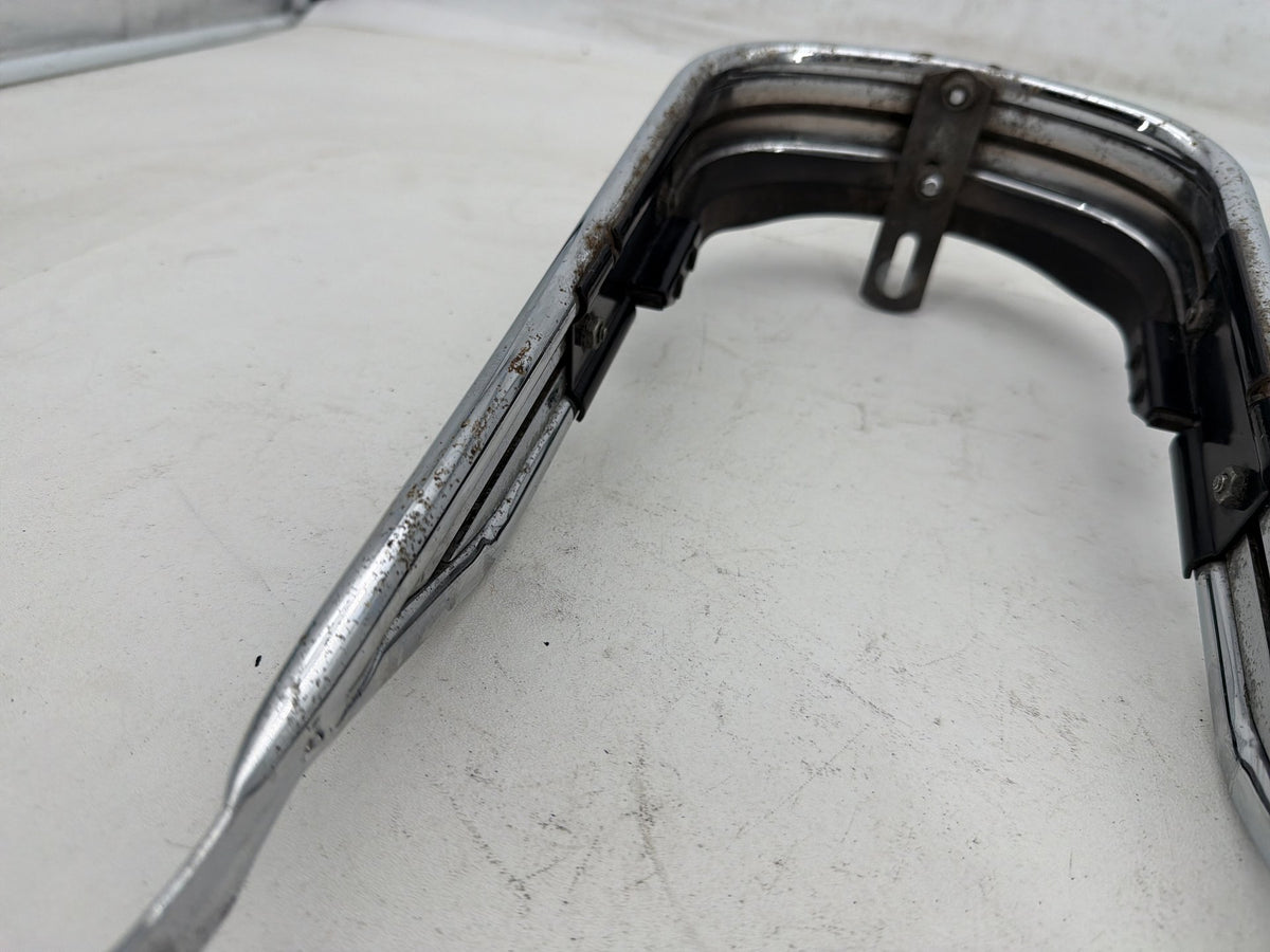 2003 Harley Electra Glide Touring Ultra OEM Front Fender Bumper Rail Bar Cushion