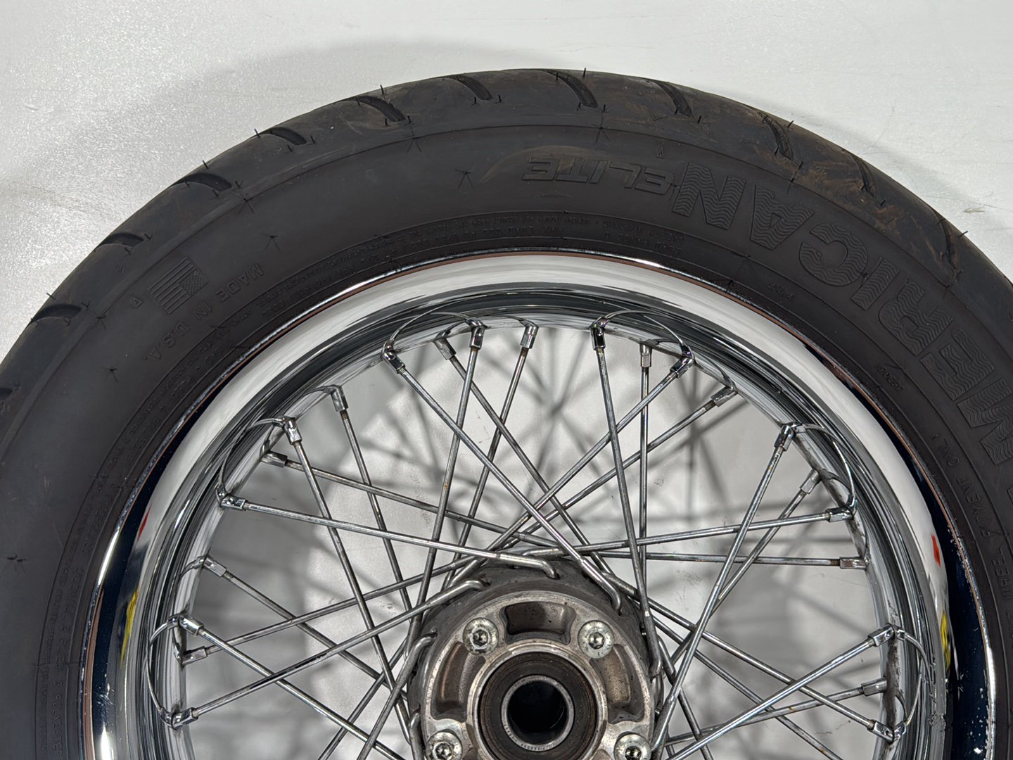 2005 Harley Electra Glide Touring Ultra FLHTCUI OEM Front Wheel Rim Tire Spoked