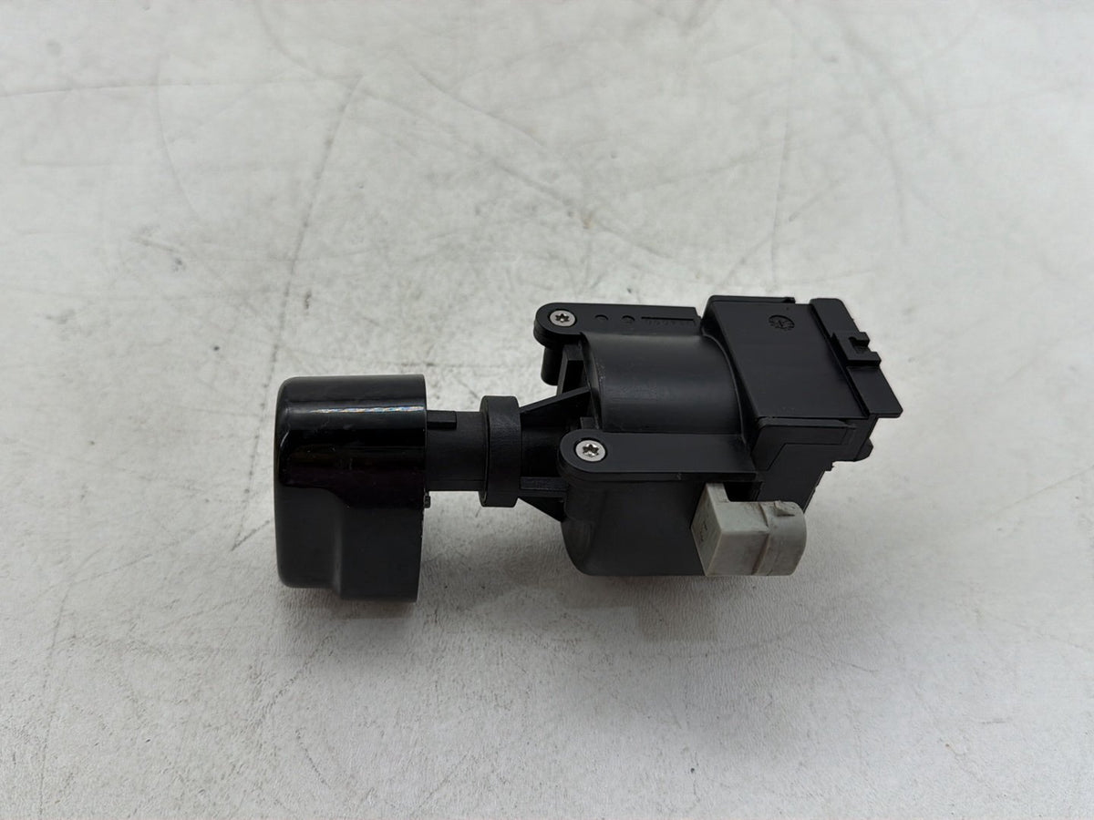 2018 Harley Road Glide Touring FLTRXS OEM Ignition Switch Cylinder Barrel Lockset NOKey