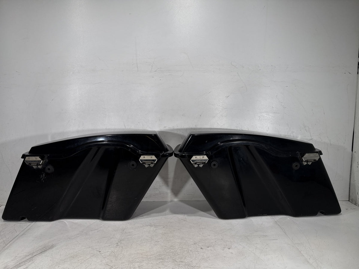 2013 Harley Street Glide Touring FLHX OEM Left Right Saddlebags Luggage NOKey