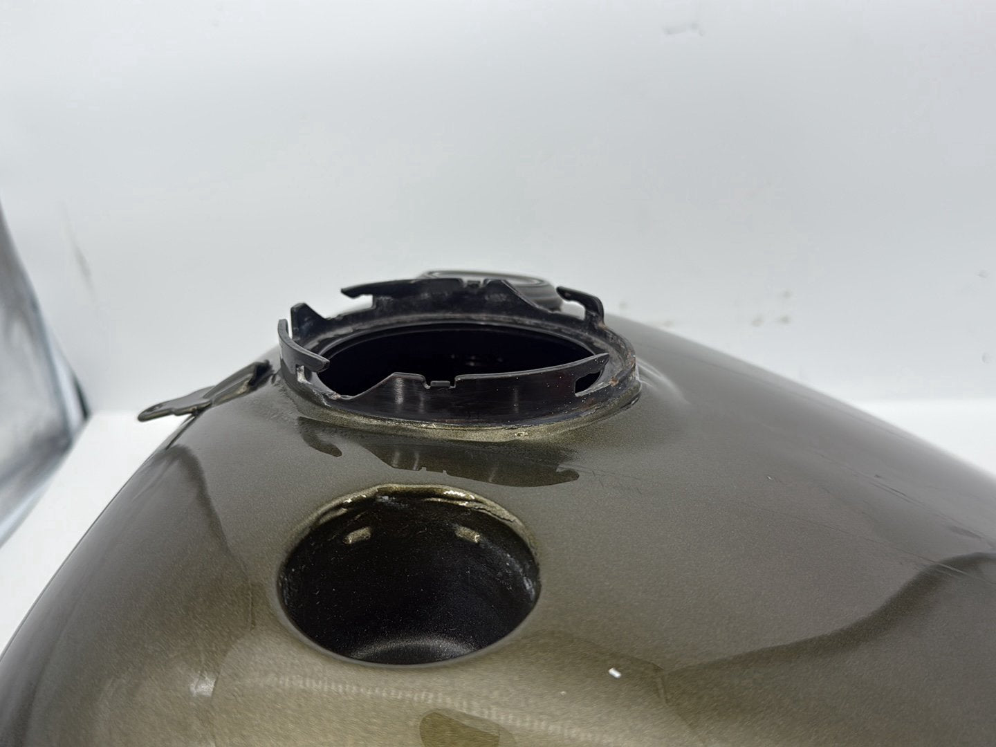 2019 - 2023 Harley-Davidson Touring Road King Special Fuel Gas Tank Gasoline Reservoir 61268-08