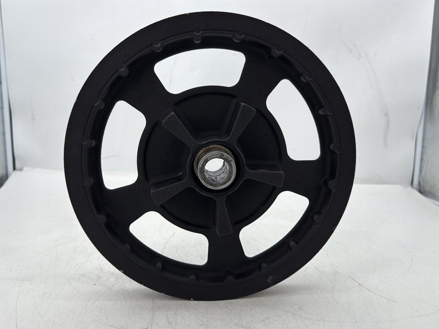 2014 Harley Street Glide Touring FLHXS OEM Rear Driver Pulley Sprocket