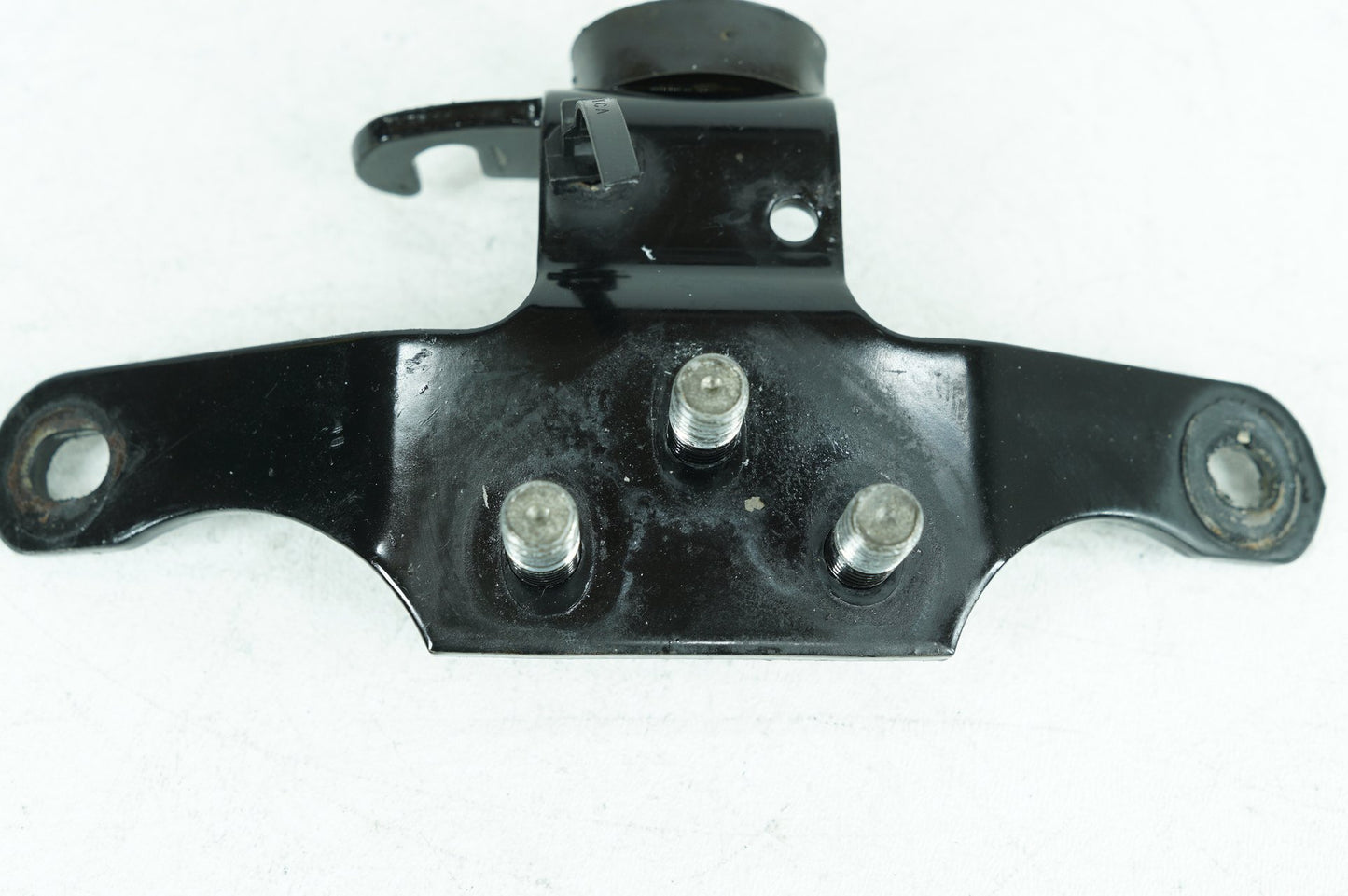 1999 - 2006 Harley-Davidson Softail Heritage Classic Engine Motor Mount Bracket  	69046-01
