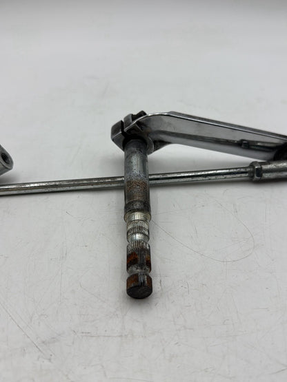 2007 - 2012 Harley-Davidson Touring Electra Glide Classic Gear Shifter Lever w/ Rod linkage  	33709-82A