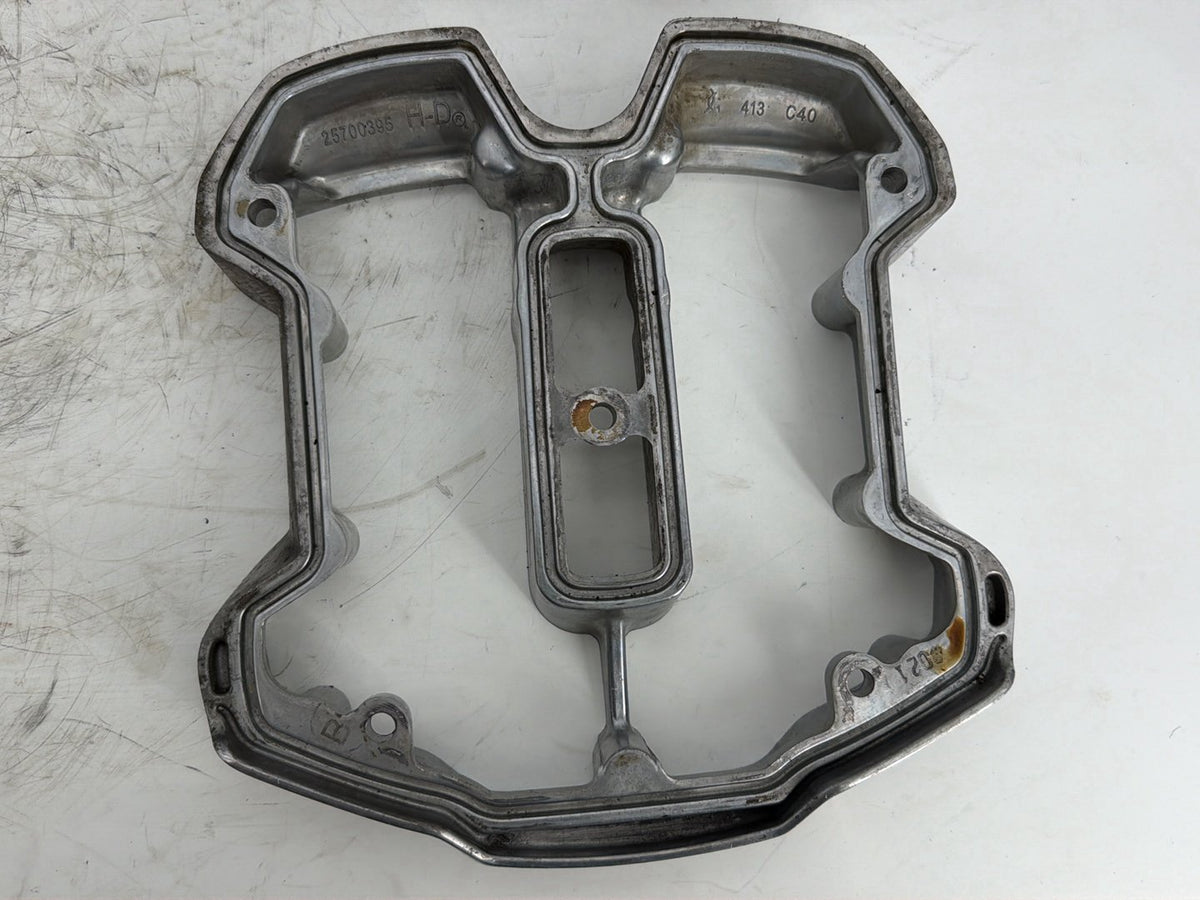 2019 Harley Touring FLHT Electra Glide OEM Twin Cam Top Rocker Cover 17571-99
