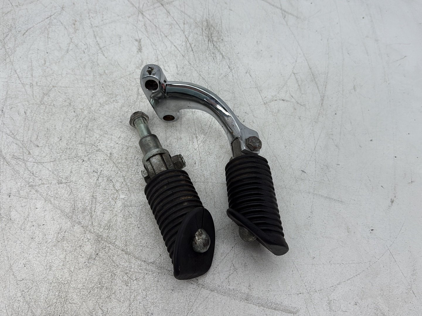 1997 Harley Sportster 1200 Custom XL1200C OEM Left & Right Step Foot Rest Pegs